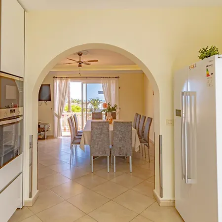 Willa Spacious Victoria Heated Pool Callao Salvaje