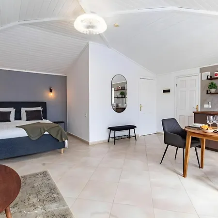 Spacious Victoria Heated Pool * Callao Salvaje