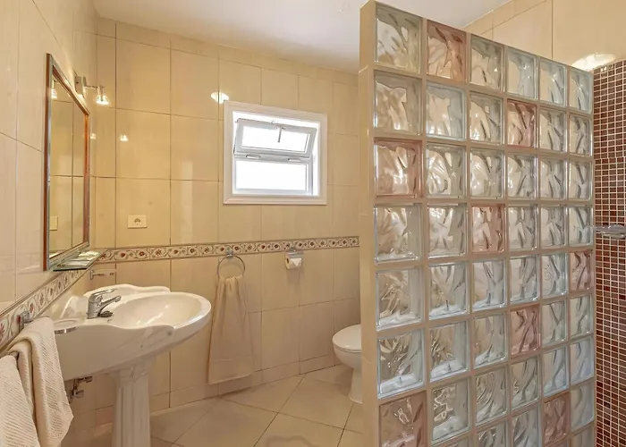 Villa Spacious Victoria Heated Pool Callao Salvaje