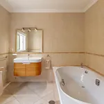 Spacious Victoria Heated Pool
