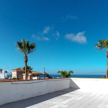 Victoria With Heated Pool Villa Callao Salvaje