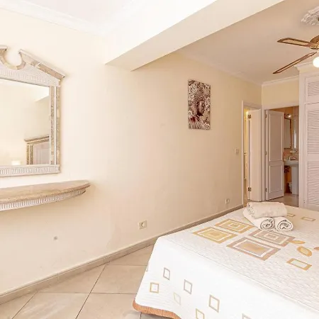Villa Victoria With Heated Pool *