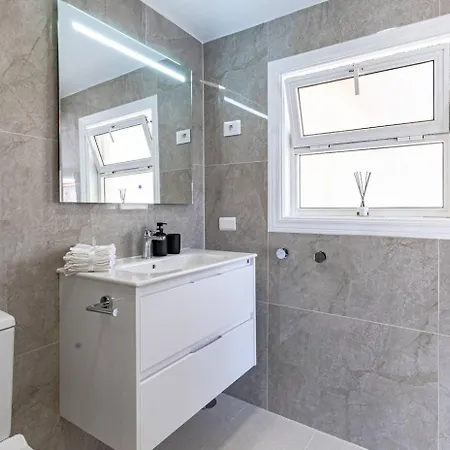 Spacious Victoria Heated Pool Вилла Кальяо-Сальвахе