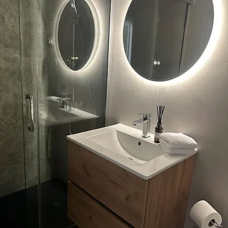 Spacious Victoria Heated Pool Вилла Кальяо-Сальвахе