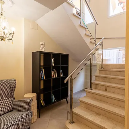 Spacious Victoria Heated Pool * Кальяо-Сальвахе