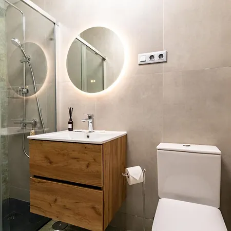 Вилла Spacious Victoria Heated Pool